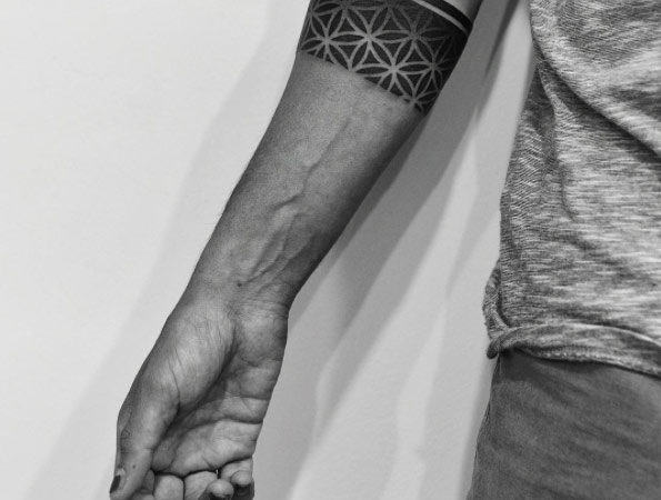 Stylish Armband Tattoos For Men & Women
