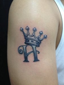 51 Crown Tattoos Fit for a King or Queen LIKE YOU